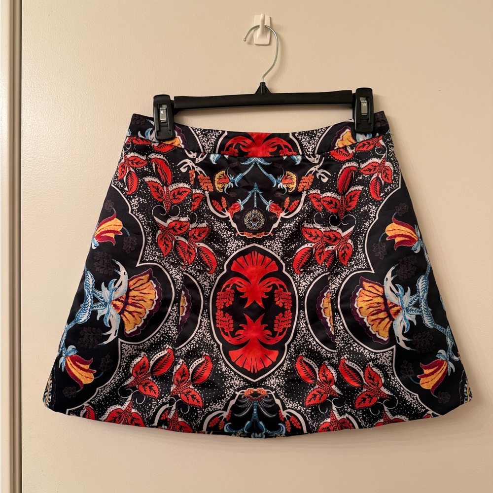 Alice + Olivia Satin Structured Mini Skirt Size 8